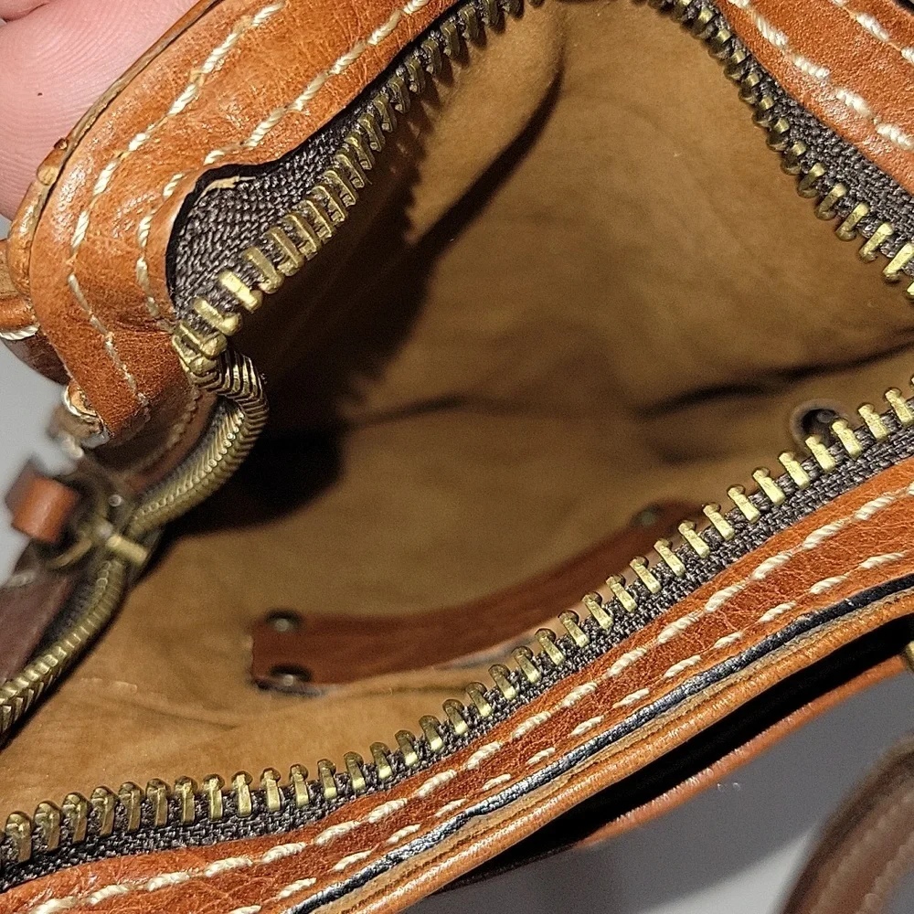 Patricia Nash Brown Leather Phone Pouch Wristlet Clutch Bag